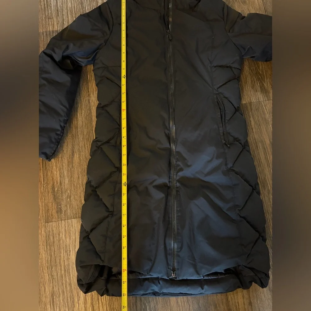 LULULEMON Fluff The Cold Parka 600-Fill Down Black Hooded Coat Size 2 - Picture 10 of 10